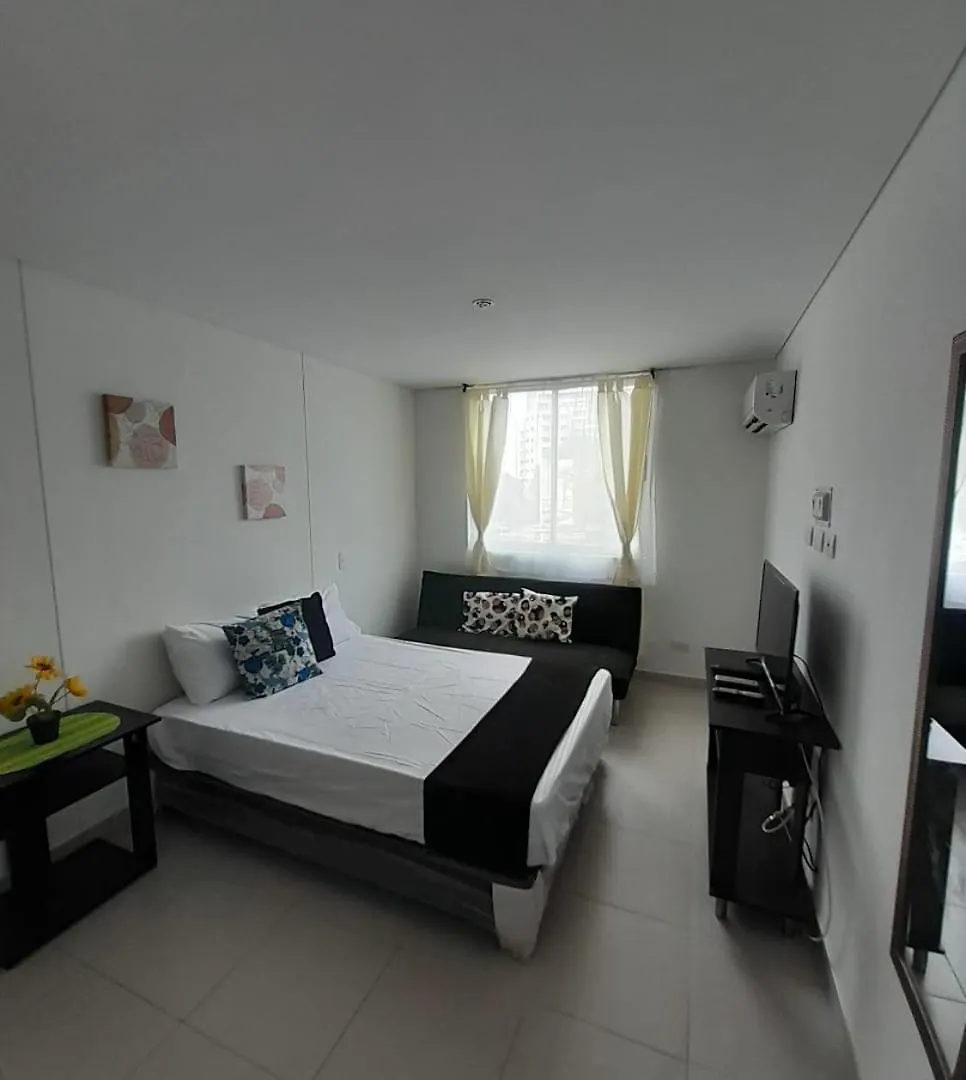 Apartamento En El Rodadero Con Piscina Y Jacuzzi Santa Marta